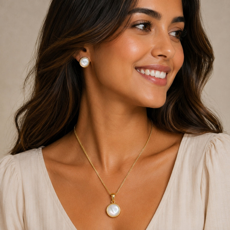 Oro Laminado Earring and Pendant Adult Set, Gold Filled Style with Ivory Opal, Polished, Golden Finish