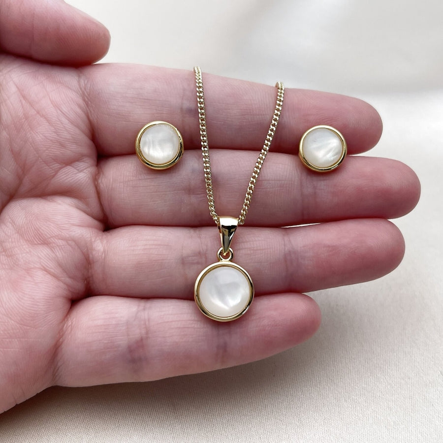 Oro Laminado Earring and Pendant Adult Set, Gold Filled Style with Ivory Opal, Polished, Golden Finish