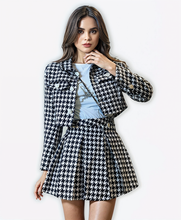 Plaid tweed set: retro jacket and high-quality pleated skirt