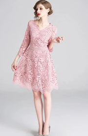 High quality vintage three quarter sleeve elegant lace dress