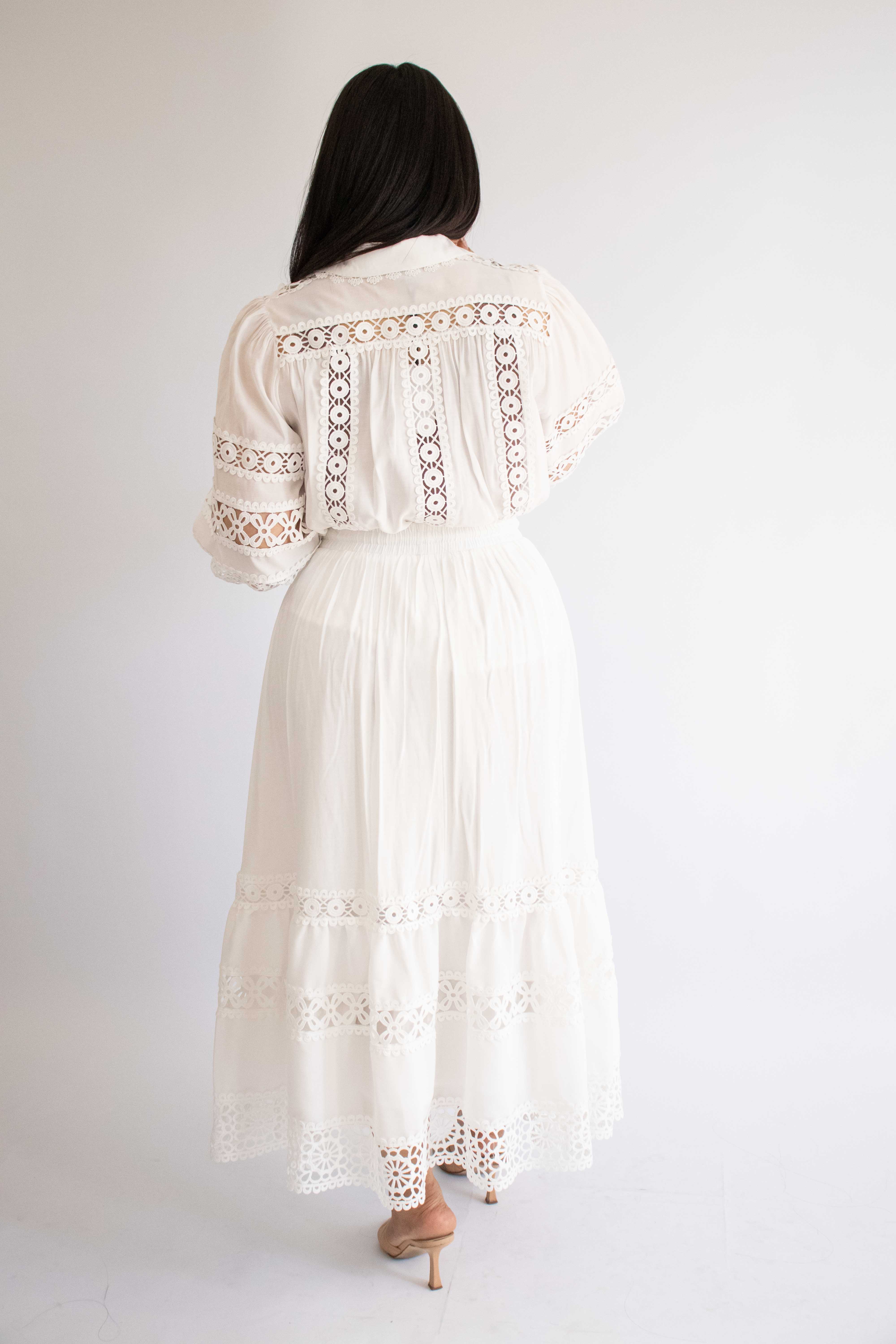 Lantern-sleeved long-sleeved shirt + elastic waist lace splicing hollow-out skirt skirt suit