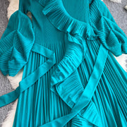 High quality pleated dress, V-neck, long lantern sleeves, elastic laces, oversized ruffles