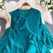 High quality pleated dress, V-neck, long lantern sleeves, elastic laces, oversized ruffles