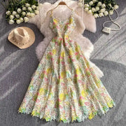 Long dress with open back and sexy A-line cut with high-quality flowers and embroidered lace