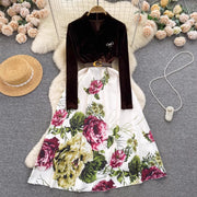 High Quality Letter V Neck Floral Velvet Dress with Belt