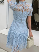 High Quality Backless Embroidery Strap Sleeveless Lace Dress