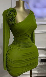 Long-sleeved floral appliqué slash neck ruched bodycon midi dress