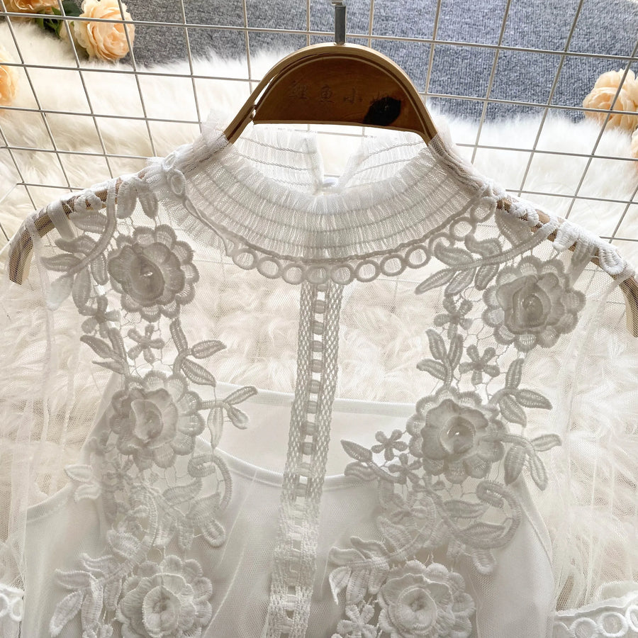 High quality vintage lace puff long sleeve blouse with a High quality vintage lace puff long sleeve blouse with a