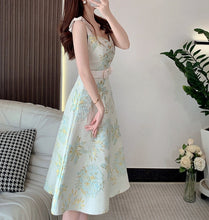 High Quality Elegant Sleeveless French Gorgeous Flower Jacquard Dress