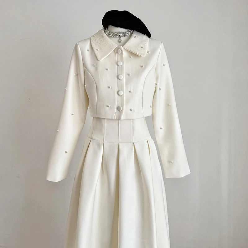 Two-piece set Elegant short jacket and long skirt suit with luxury pearl beads for women, high quality