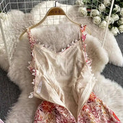 Long dress with open back and sexy A-line cut with high-quality flowers and embroidered lace