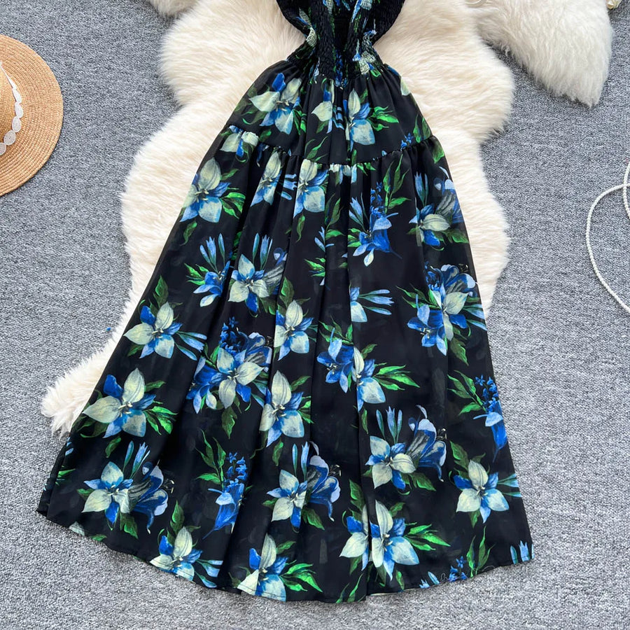 Women's long floral dress with thin straps, sleeveless, elastic, ruched with high-quality print