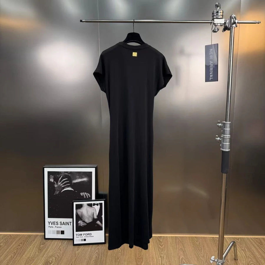 French retro round neck, short sleeve, high waist, straight dress with high-quality spliced metal pins