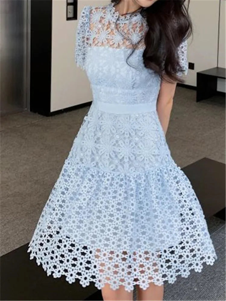 High Quality Backless Embroidery Strap Sleeveless Lace Dress