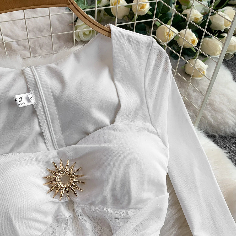 Celebrities Metal Buckle Square Collar with Chest Pad Dress Women's High-end Lace Splicing Mesh Yarn Streamer Elegant Long Dress