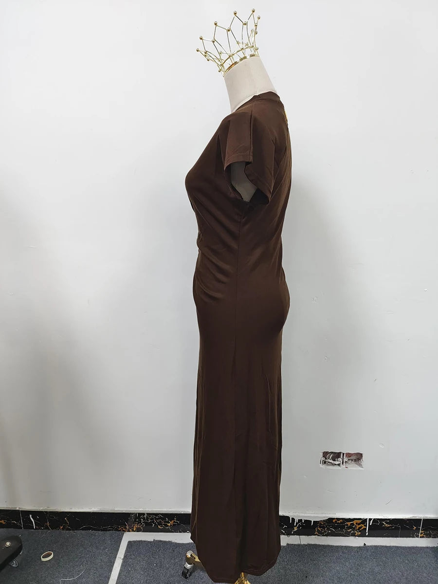 French retro round neck, short sleeve, high waist, straight dress with high-quality spliced metal pins
