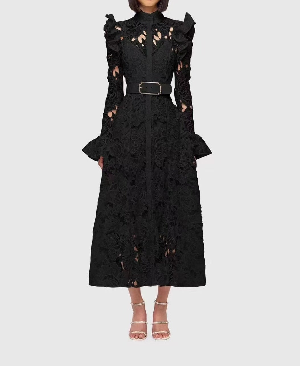 High quality French temperament water soluble lace single-breasted hollow long-sleeved dress