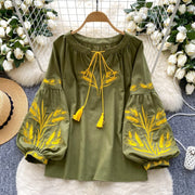 Retro Ethnic Heavy Embroidery Belted round Ne Lantern Sve irt Women Loose Casual Top Faionable Base irt