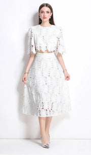 Elegant two-piece set, round neck, hollow-out crop top, high-quality high-waist skirt