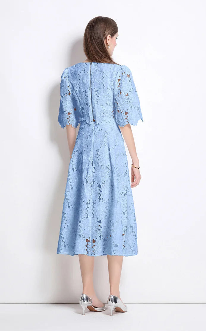 Elegant two-piece set, round neck, hollow-out crop top, high-quality high-waist skirt