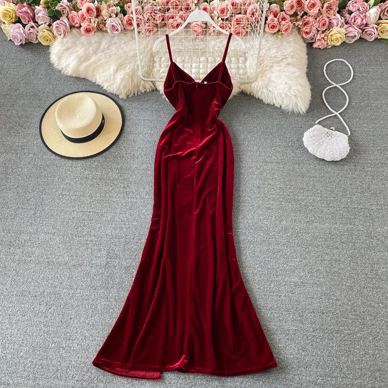 High Quality Sexy Deep V-Neck Backless Tight Hip Dress Burgundy / S High Quality Sexy Deep V-Neck Backless Tight Hip Dress Burgundy / S