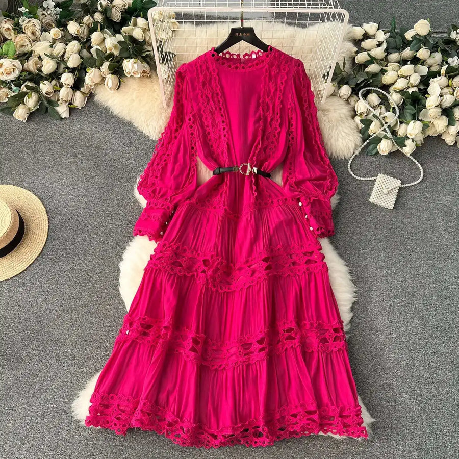 High-waisted dresses with openwork lace and patchwork, fitted, A-line, round neck, high-quality puff sleeves