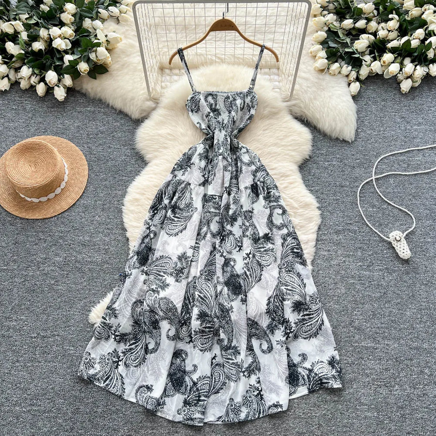 Women's long floral dress with thin straps, sleeveless, elastic, ruched with high-quality print