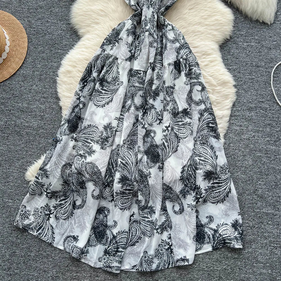 Women's long floral dress with thin straps, sleeveless, elastic, ruched with high-quality print