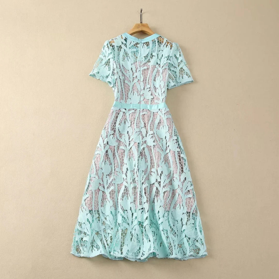 High Quality Embroidery Short Sleeve Openwork Lace Dresses