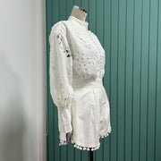 New stylish classic chic water-soluble lace openwork shirt+wool ball cotton and linen shorts suit