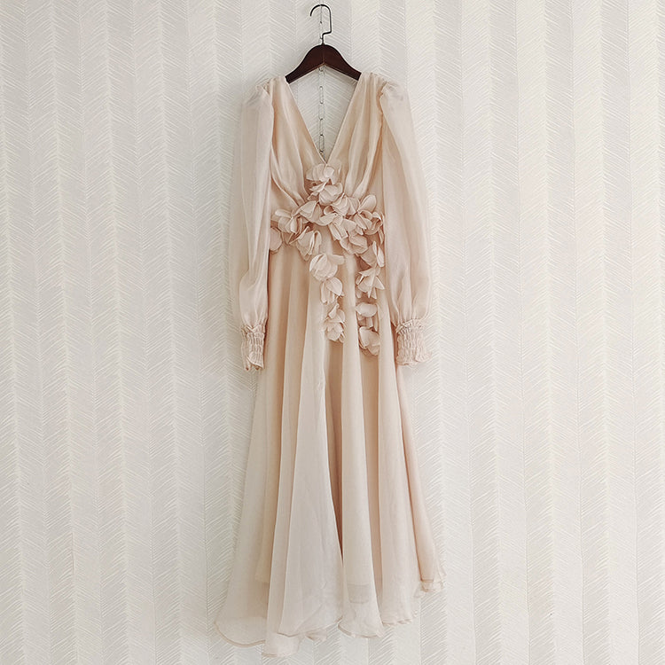 Women Spring Summer Dress Runway Fashion V-Neck 3D Appliques Backless Long Sleeve White Apricot Elegant Party Holiday