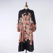 Elegant dress with floral print, high neck, long sleeves with high-quality belt