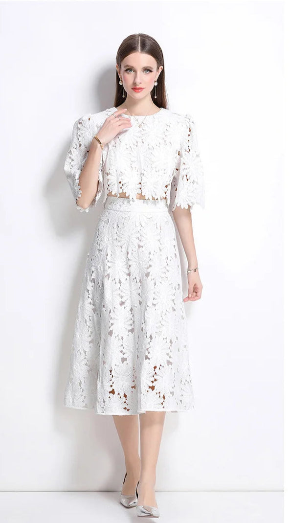 Elegant two-piece set, round neck, hollow-out crop top, high-quality high-waist skirt