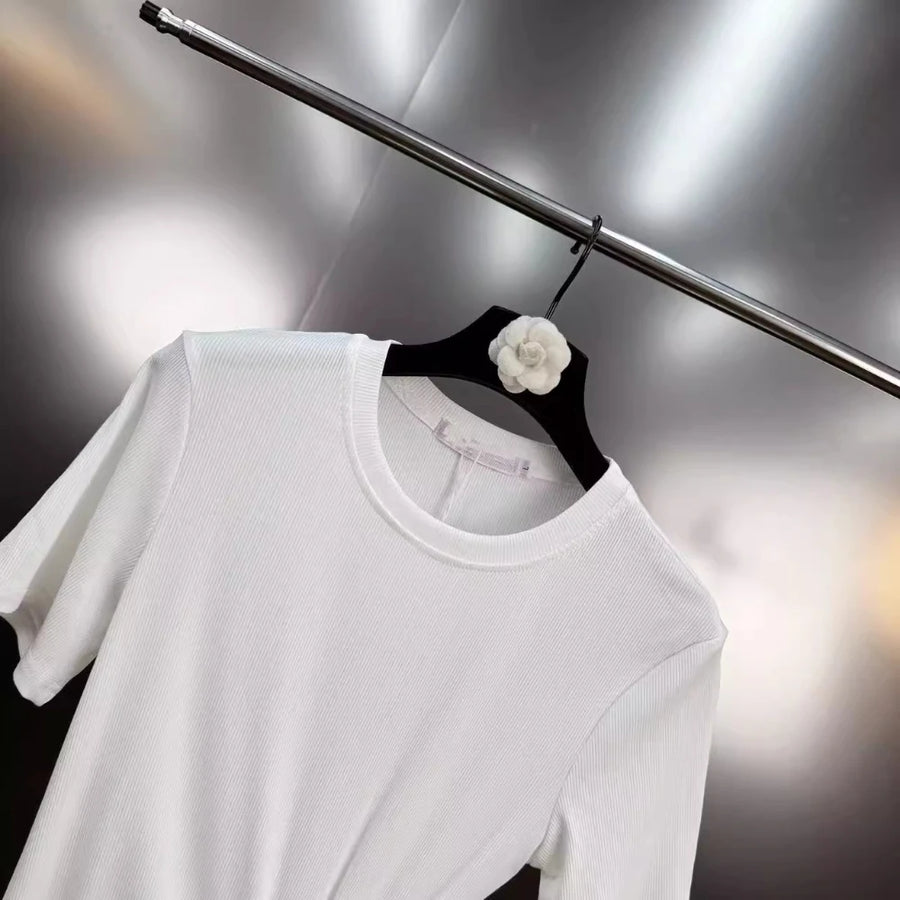 Casual plain pleated patchwork round neck short sleeve t-shirts with spliced metal buckle