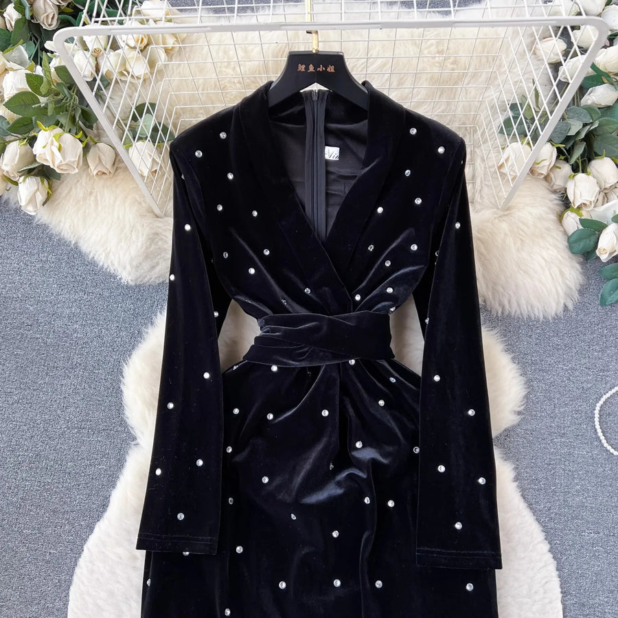 High Quality Long Sleeve V Neck Thick Velvet Diamond Embellished Dress