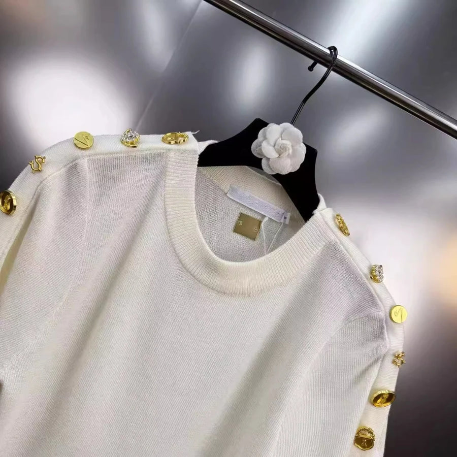 Women's Basic Solid Color Knitted Sweater, Round Neck, Short Sleeve, Patches, Metal Buckles, Temperament