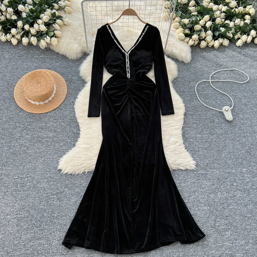 Velvet Dresses Elegant V Neck Vintage Long Sleeve Slim Pleated High Quality Black / XL Velvet Dresses Elegant V Neck Vintage Long Sleeve Slim Pleated High Quality Black / XL