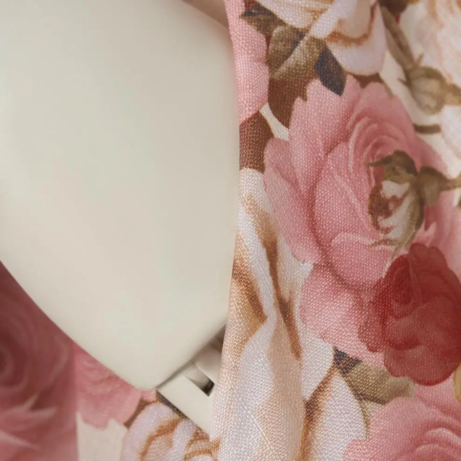 Elegant dress with floral print, high neck, long sleeves with high-quality belt