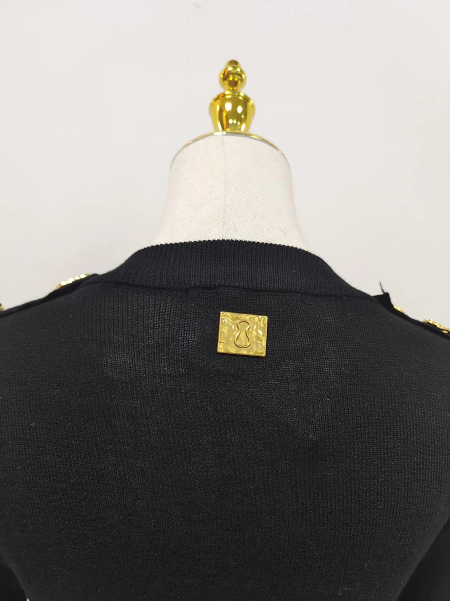 Women's Basic Solid Color Knitted Sweater, Round Neck, Short Sleeve, Patches, Metal Buckles, Temperament