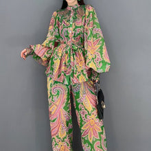 Two-piece set with elegant floral print long-sleeved top + high-quality long pants