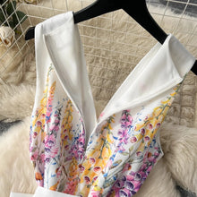 High Quality Lavender Flowers Cascading Ruffle Belt V Neck Sleeveless Dress