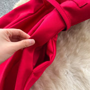 Sleeveless A-line dress with a high waist, perfect for travel, with a high-quality fitted cut.