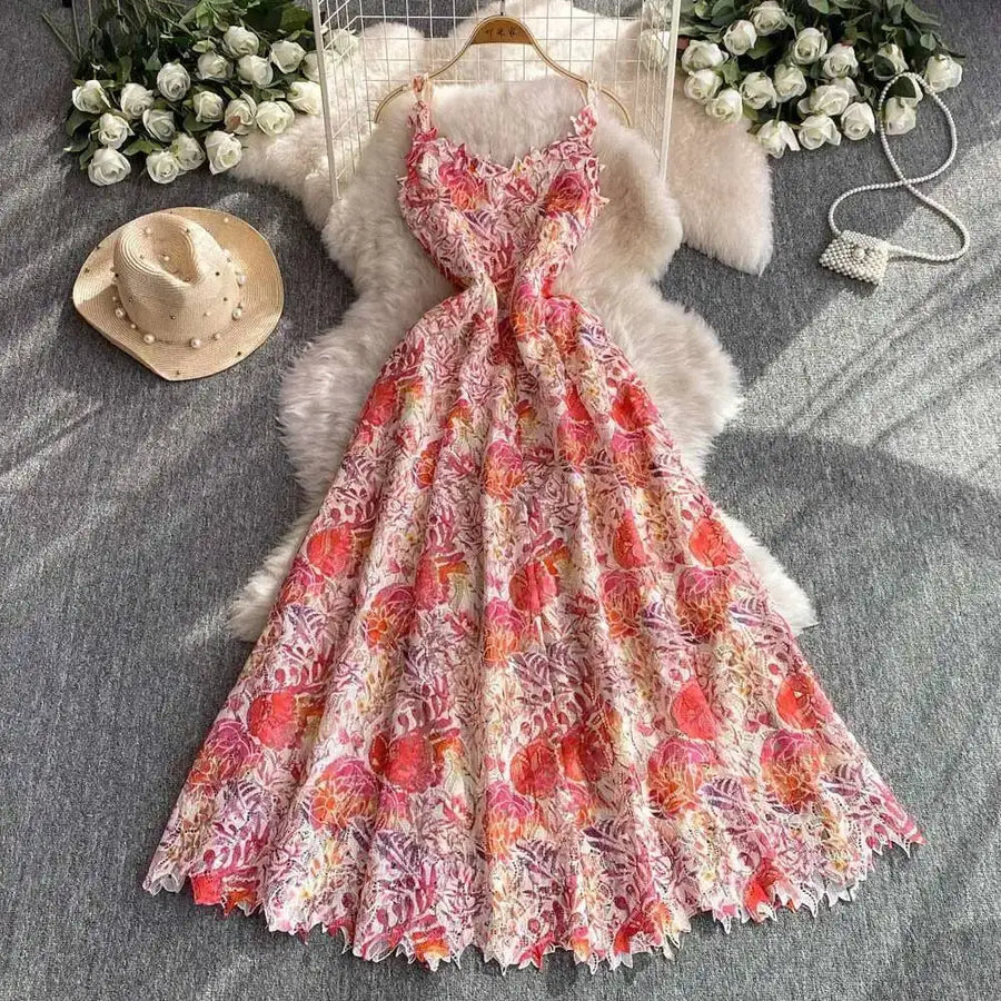 Long dress with open back and sexy A-line cut with high-quality flowers and embroidered lace