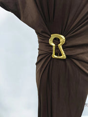 French retro round neck, short sleeve, high waist, straight dress with high-quality spliced metal pins