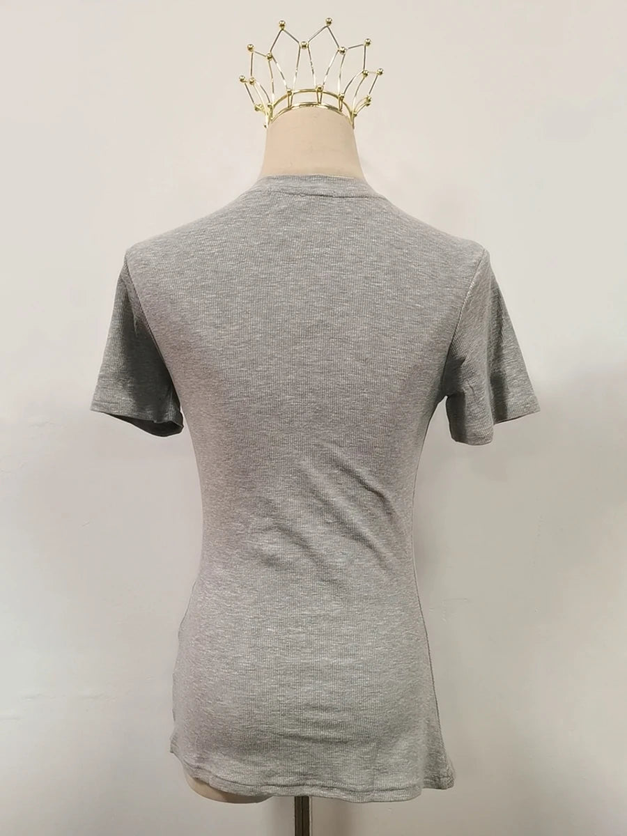 Casual plain pleated patchwork round neck short sleeve t-shirts with spliced metal buckle