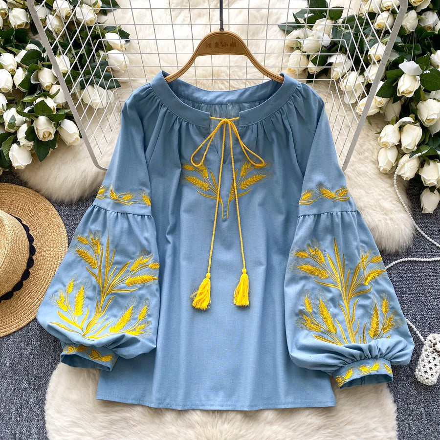 Retro Ethnic Heavy Embroidery Belted round Ne Lantern Sve irt Women Loose Casual Top Faionable Base irt