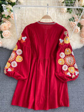 High-quality multi-color long-sleeved embroidered print dress