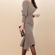 Two Piece Set Long Sleeve Tops and Mid-Calf Bodycon Mermaid Skirts, High Quality Wavy Striped