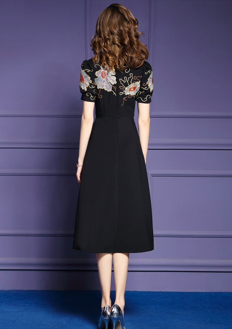High Quality Vintage Designer Knee Length Short Sleeve Floral Embroidery Elegant Dress White / XL High Quality Vintage Designer Knee Length Short Sleeve Floral Embroidery Elegant Dress White / XL