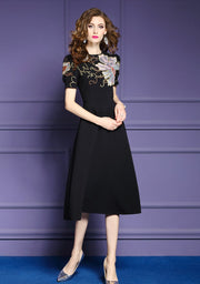 High Quality Vintage Designer Knee Length Short Sleeve Floral Embroidery Elegant Dress